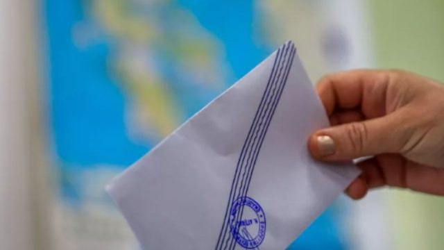 Νέα δημοσκόπηση ALCO: Σταθερό προβάδισμα ΝΔ, ανεβαίνει η «Ελπίδα» της Καρυστιανού
