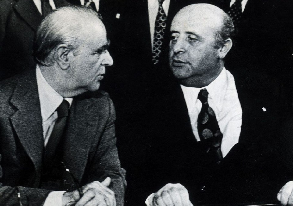 Σαν σήμερα 1975: Η συνάντηση Καραμανλή – Ντεμιρέλ και η χαμένη ευκαιρία κοινής προσφυγής στη Χάγη