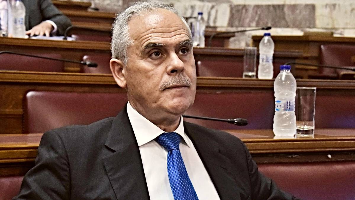 Πένθος στη Βουλή: Το σπαρακτικό μήνυμα του γιου του Νίκου Ταγαρά – Αυτή είναι η αιτία θανάτου του υφυπουργού