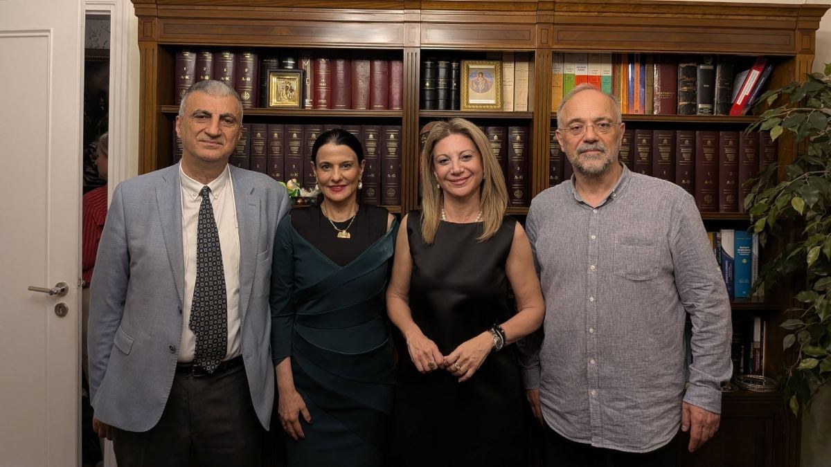 Κόμμα Καρυστιανού