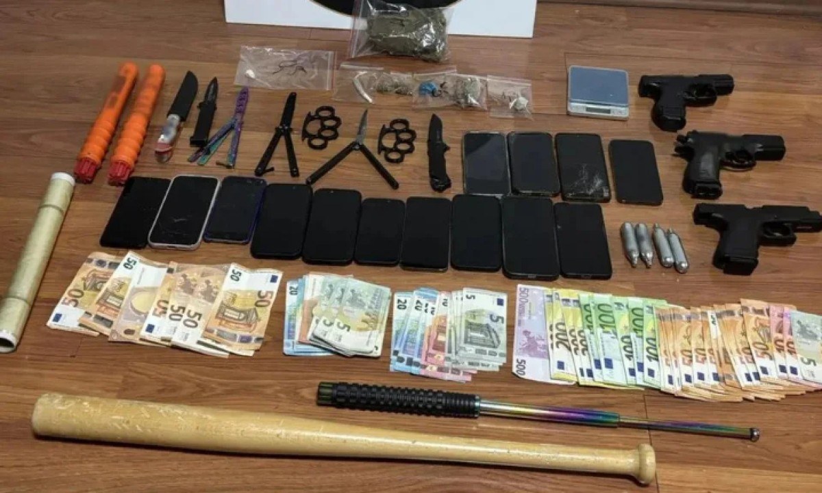 Ναρκωτικά, όπλα και σιδερογροθιές