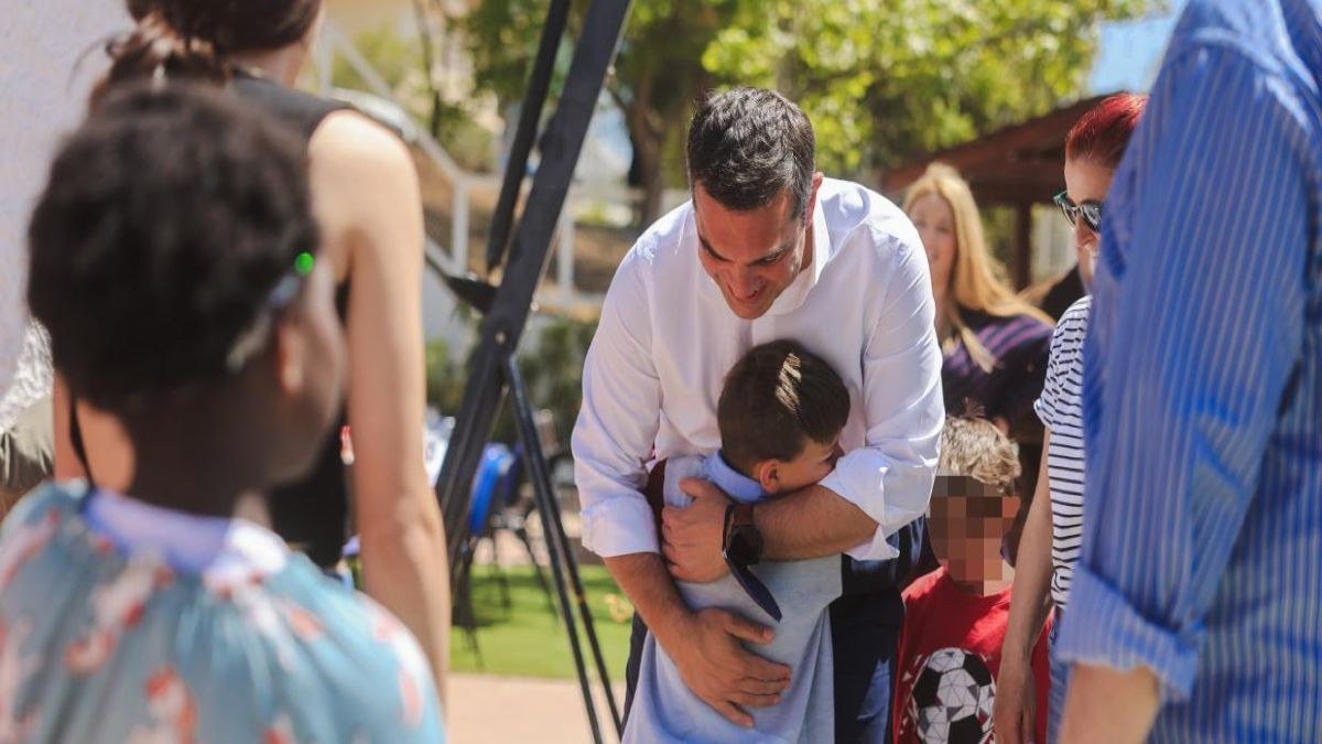 Αλέξης Τσίπρας: Κατασκευασμένη η ιστορία για τη “σιωπηλή δωρεά” σε 9χρονη ασθενή