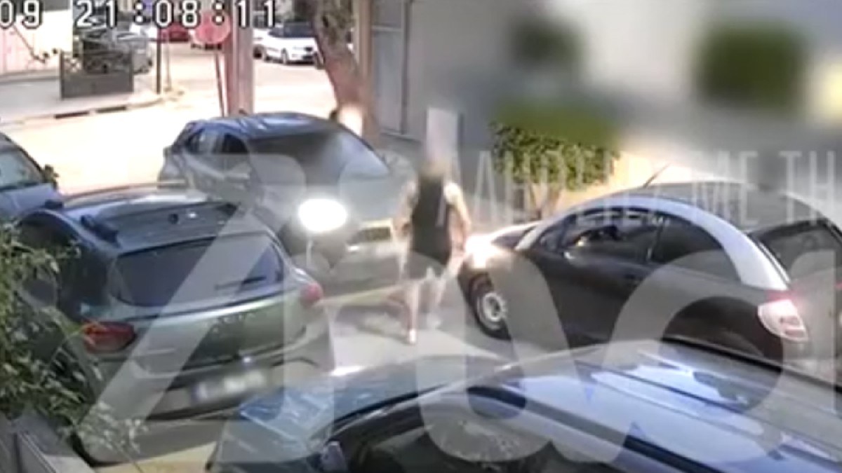 Ίλιον: Φρίκη με τον άνδρα που χτύπησε γυναίκα μπροστά στο παιδί της – «Τσακώθηκε με τον πατέρα του και κατέβασε την τζαμαρία»