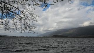 Καιρός σήμερα 24/9: Υποχωρούν οι βροχές και ανεβαίνει η θερμοκρασία – Η πρόγνωση Καλλιάνου και Τυράσκη