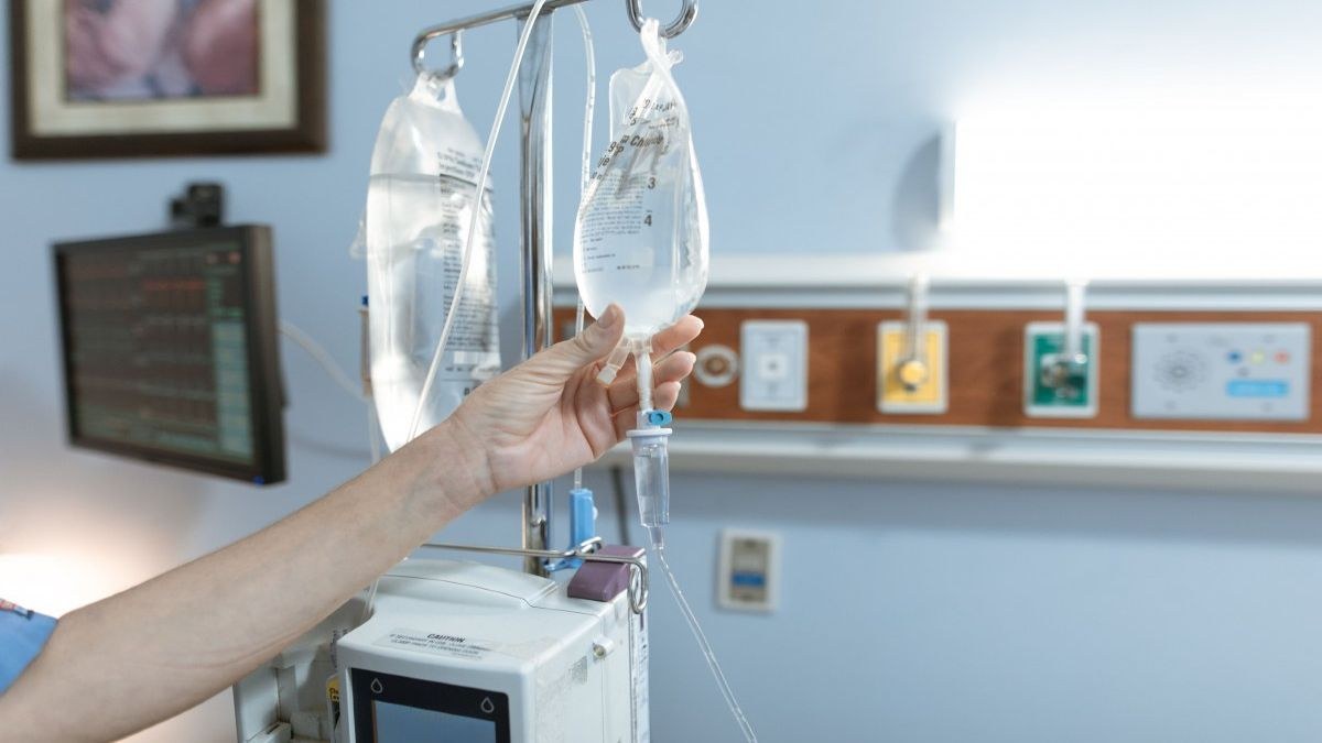 Συναγερμός στην Αττική: Εννέα κρούσματα σαλμονέλας μετά από γεύμα στο ίδιο κατάστημα