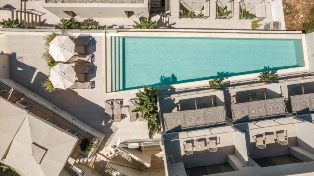 Deamaris Sivota: Το adults only καταφύγιο στα Σύβοτα όπου η πολυτέλεια αποκτά νέο νόημα!