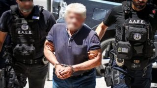 «Πότε θα πάω σπίτι μου; Πότε θα πάω να κοιμηθώ;»: Σοκ με την απάθεια του 76χρονου που σε κατάσταση μέθης έβαλε φωτιά στο Ωραιόκαστρο