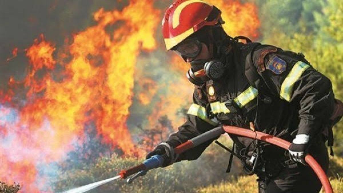 Ακραίος κίνδυνος πυρκαγιάς: Ποιες περιοχές μπαίνουν στο «κόκκινο»