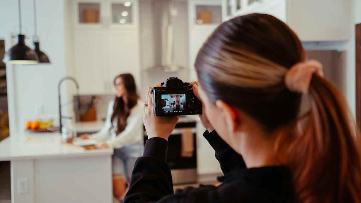 Έλεγχος της ΑΑΔΕ: «Καμπάνα» άνω των 70.000 ευρώ σε influencer για αναρτήσεις στο Instagram