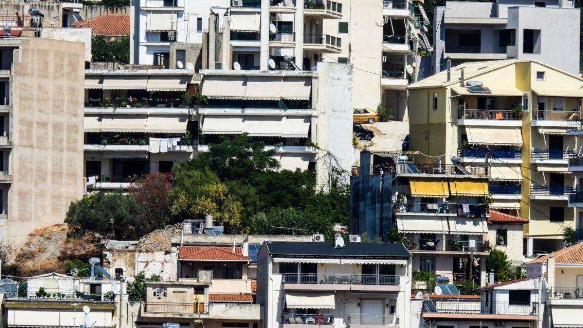 «Βόμβα» για τους δανειολήπτες: Θα χάνουν το σπίτι τους αν δεν πληρώσουν 3 δόσεις;
