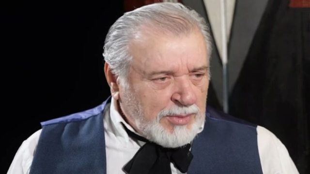 Τάσος Χαλκιάς: Το συγκινητικό μήνυμα μετά την καταστροφή του σπιτιού του στο Πόρτο Γερμενό – «Κάνε τον πόνο σύντροφο»