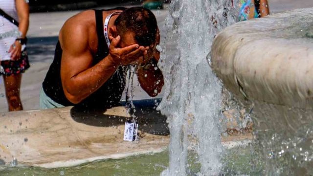 Κολυδάς: «Ανάσα» από τη ζέστη στο τέλος της εβδομάδας – Πότε πέφτει ο υδράργυρος