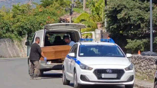 Γελάει ο κόσμος: Αστεία ποινή στον 55χρονο που έκρυβε τον νεκρό πατέρα του για 2,5 χρόνια – «Τον είχα εκεί γιατί ήταν ο τελευταίος μου άνθρωπος και ήθελα να τον βλέπω»