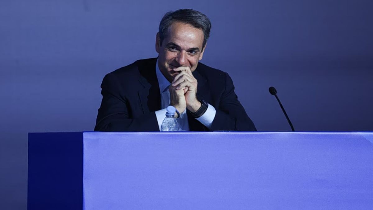 Δημοσκοπήσεις: Ποιος θα «αρπάξει» τους αναποφάσιστους