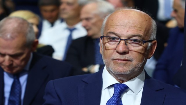 «Αυτογελοιοποίηση» και «παρακμιακό ντουέτο»: Ο Φλωρίδης εξαπέλυσε σφοδρή επίθεση στο ΠΑΣΟΚ και τον Δουδωνή