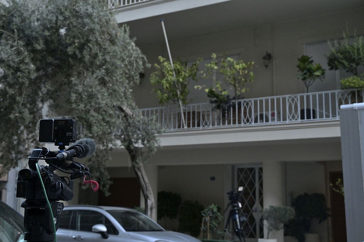 Υπόθεση Μαζωνάκη: «Δεν είπαν στους διασώστες ότι του έκανε μέθη» – Οι σοκαριστικές συνομιλίες των εργαζομένων του ιατρείου της Καρνεάδου