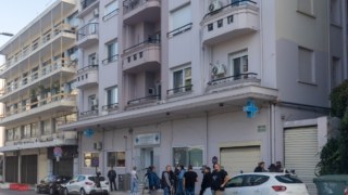 Φρίκη στη Θεσσαλονίκη: «Παρέλαβα τη μητέρα μου σε κώμα» – Σοκάρουν οι νέες καταγγελίες για την παράνομη κλινική