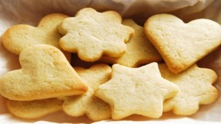Θέλεις να φας μπισκότα με γάλα, αλλά τα θες healthy? Σου έχουμε την απόλυτη συνταγή!