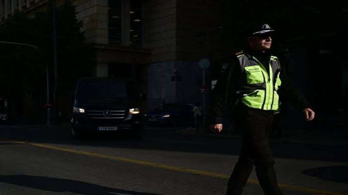 Διαρροή αερίου από ΙΧ έφερε διακοπή κυκλοφορίας στην Κλεισθένους