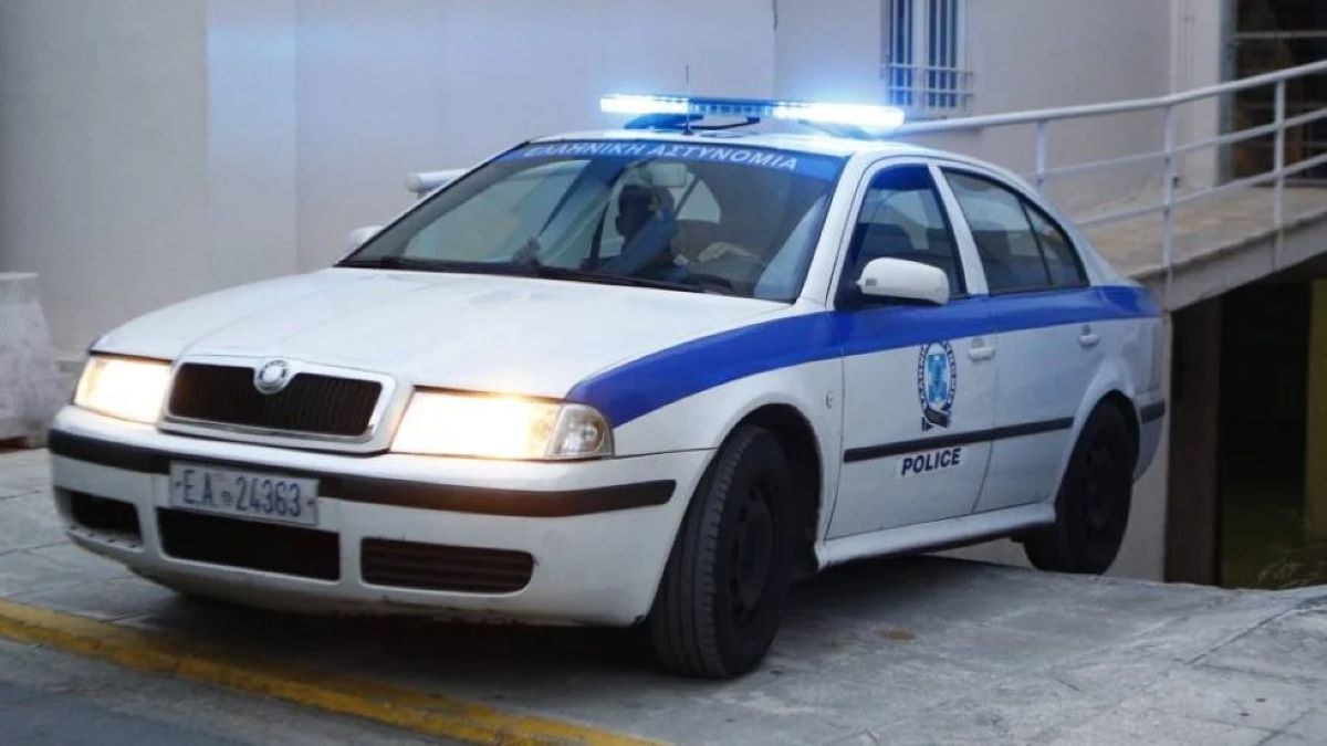 Συναγερμός στην Κυψέλη: Παιδί εντόπισε ανθρώπινα οστά κοντά στην Αλεπότρυπα