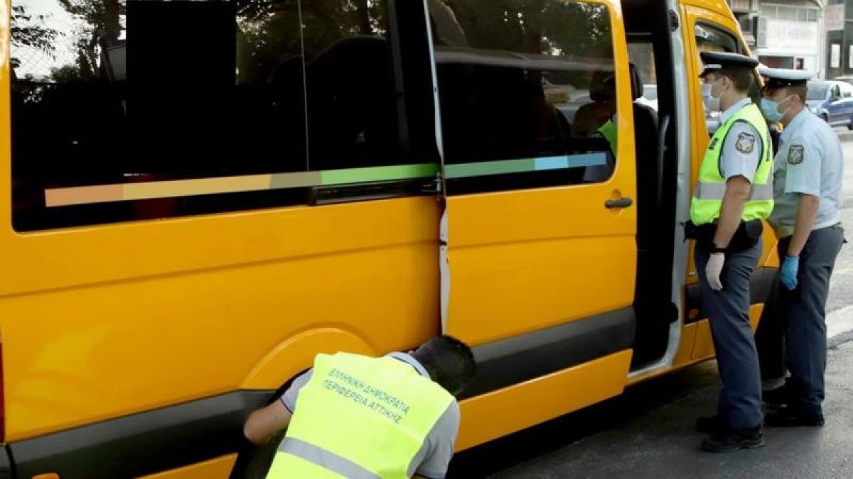 Σχολικά λεωφορεία: Σαρωτικοί έλεγχοι της Τροχαίας – 457 παραβάσεις σε μία ημέρα