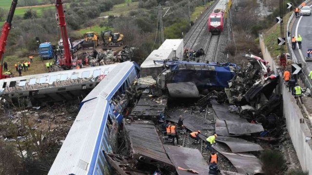 Δίκη Τεμπών: Να μην κληθούν Γεωργιάδης και Μαρκόπουλος πρότεινε η εισαγγελέας – Ζητείται κατάσχεση του κινητού του βοηθού μηχανοδηγού