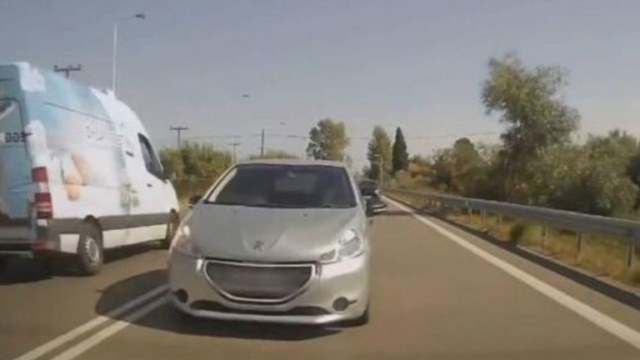 Θρίλερ στην Εθνική Οδό Αντιρρίου – Ιωαννίνων: Παρά λίγο μετωπική σύγκρουση Ι.Χ. με λεωφορείο – «Τρελή» προσπέραση καταγράφηκε σε βίντεο (Video)