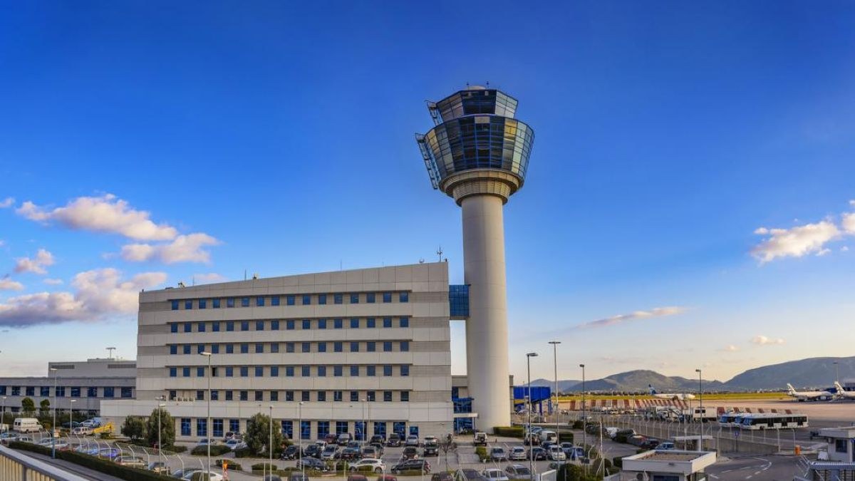 Αεροδρόμιο Αθήνας: Ανάπτυξη με καθυστερήσεις – Το μεγάλο στοίχημα των 50 εκατ. επιβατών