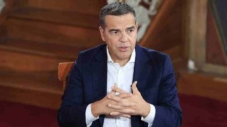 ΣΥΡΙΖΑ – Τσίπρας: Στα άκρα η αντιπαράθεση για τις έδρες των 13 ανεξάρτητων βουλευτών