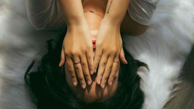 Έστησαν ερωτική αγγελία με τις φωτογραφίες της – Πώς αποκαλύφθηκε ο εφιάλτης