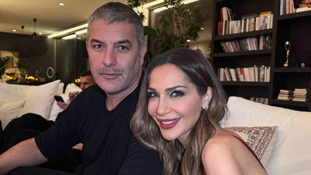 «Προσεύχομαι να μείνω για πάντα εδώ»: Το μήνυμα της Δέσποινας Βανδή στον Βασίλη Μπισμπίκη