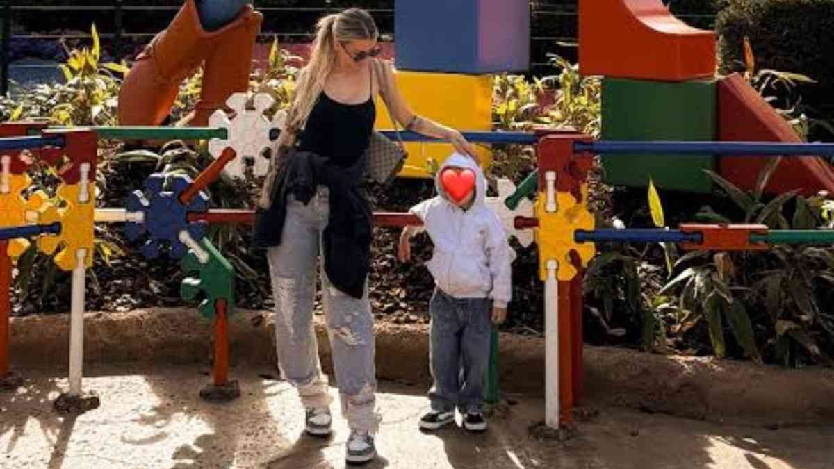 «Μου κόπηκαν τα πόδια»: Στο χειρουργείο ο γιος της Modern Cinderella