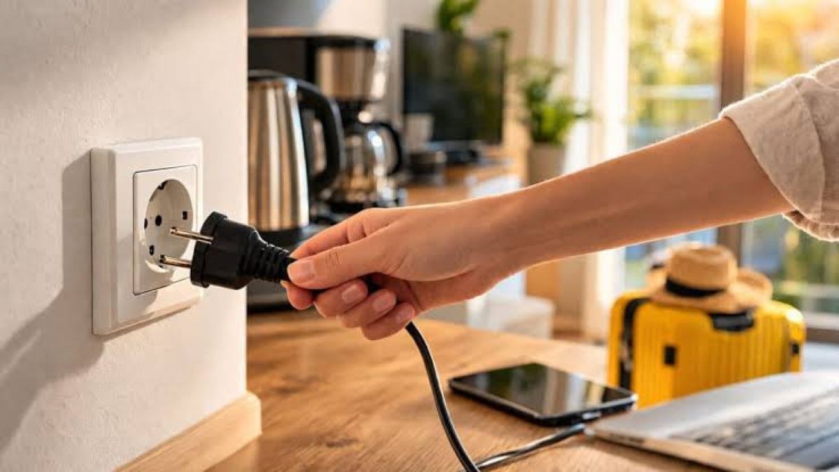 Βγάζετε έτσι το φις από την πρίζα; Δείτε γιατί πρέπει να σταματήσετε