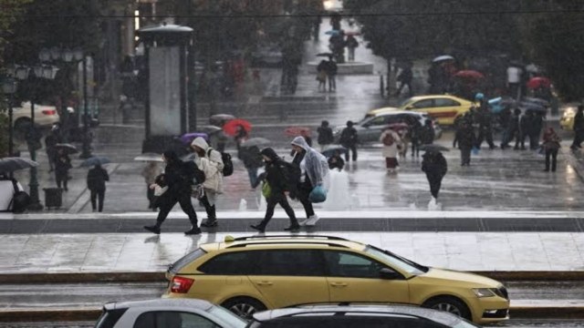 Καιρός: Έρχονται νέες βροχές και καταιγίδες σήμερα με πρόγνωση Μαρουσάκη και Τυράσκη 