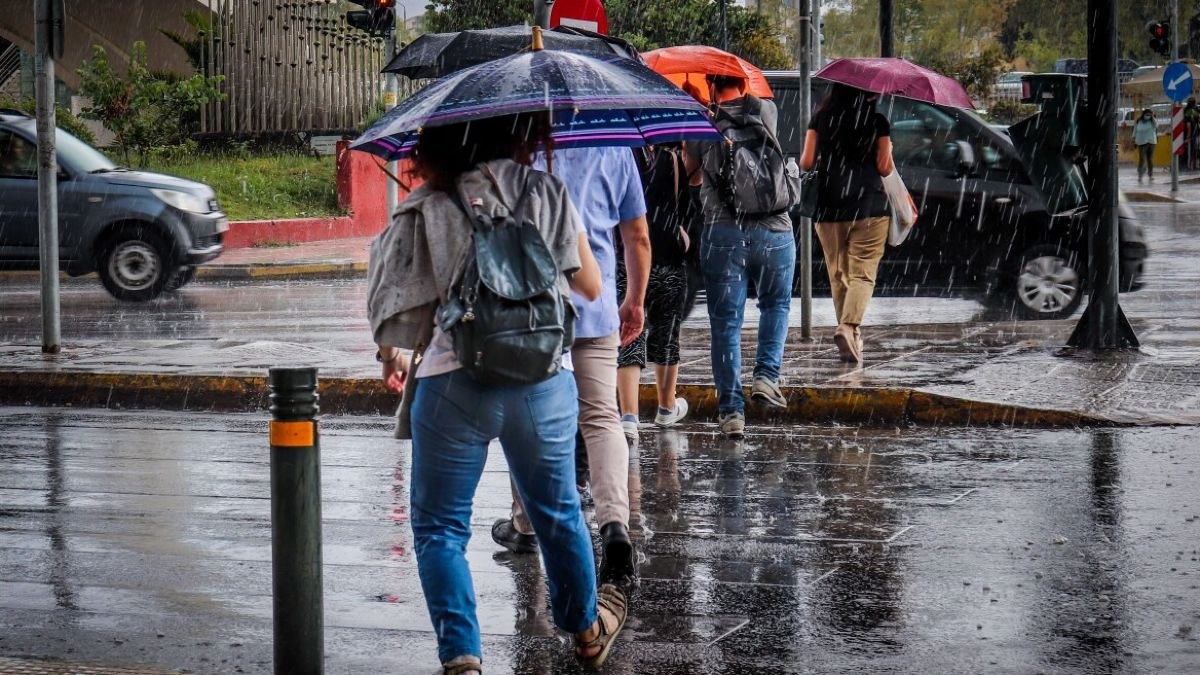 Μαρουσάκης: Έρχεται επικίνδυνο 48ωρο με καταιγίδες, ποιες περιοχές κινδυνεύουν – Η πρόγνωση για την 28η Οκτωβρίου