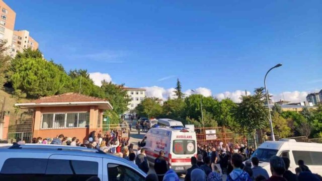 Αιματηρό επεισόδιο σε σχολείο στην Κωνσταντινούπολη: 3 μαθητές σε κρίσιμη κατάσταση μετά από επίθεση με μαχαίρι