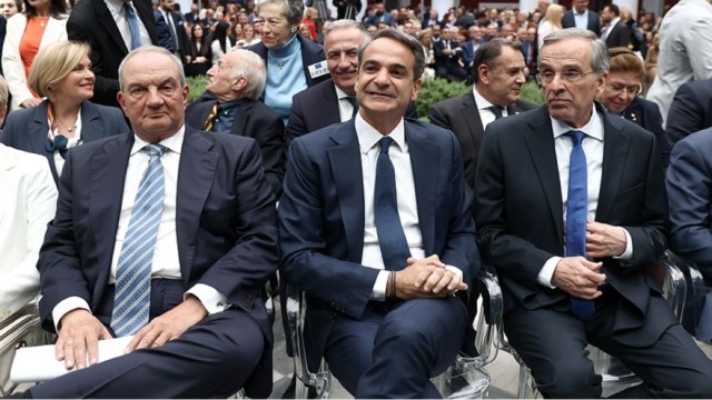 Μητσοτάκης – Σαμαράς: Ποιος θα έχει στο πλευρό του τον Καραμανλή; – Τι φοβούνται στη Νέα Δημοκρατία